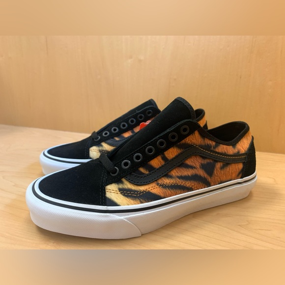 Vans Shoes - Vans